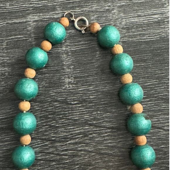 Vintage‎ Lot of 4 Wooden Earth Tone Statement Necklaces - Picture 5 of 9